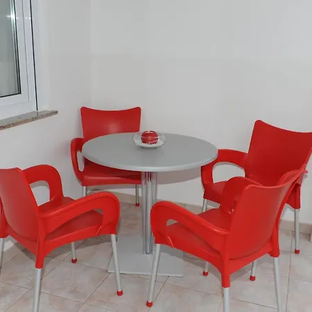 Dugonjic Daire Vodice